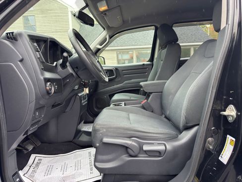 Used 2013 Honda Ridgeline Sport image 18