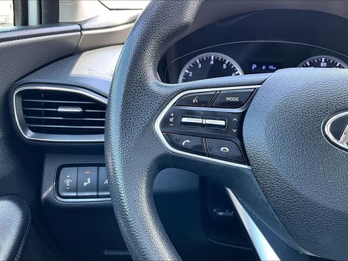 Used 2019 Hyundai Santa Fe SE FWD image 19