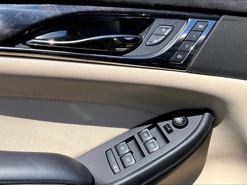 Used 2019 Cadillac CTS Luxury RWD image 19