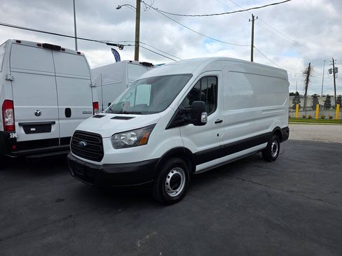 Used 2019 Ford Transit 250 148 Medium Roof RWD image 28