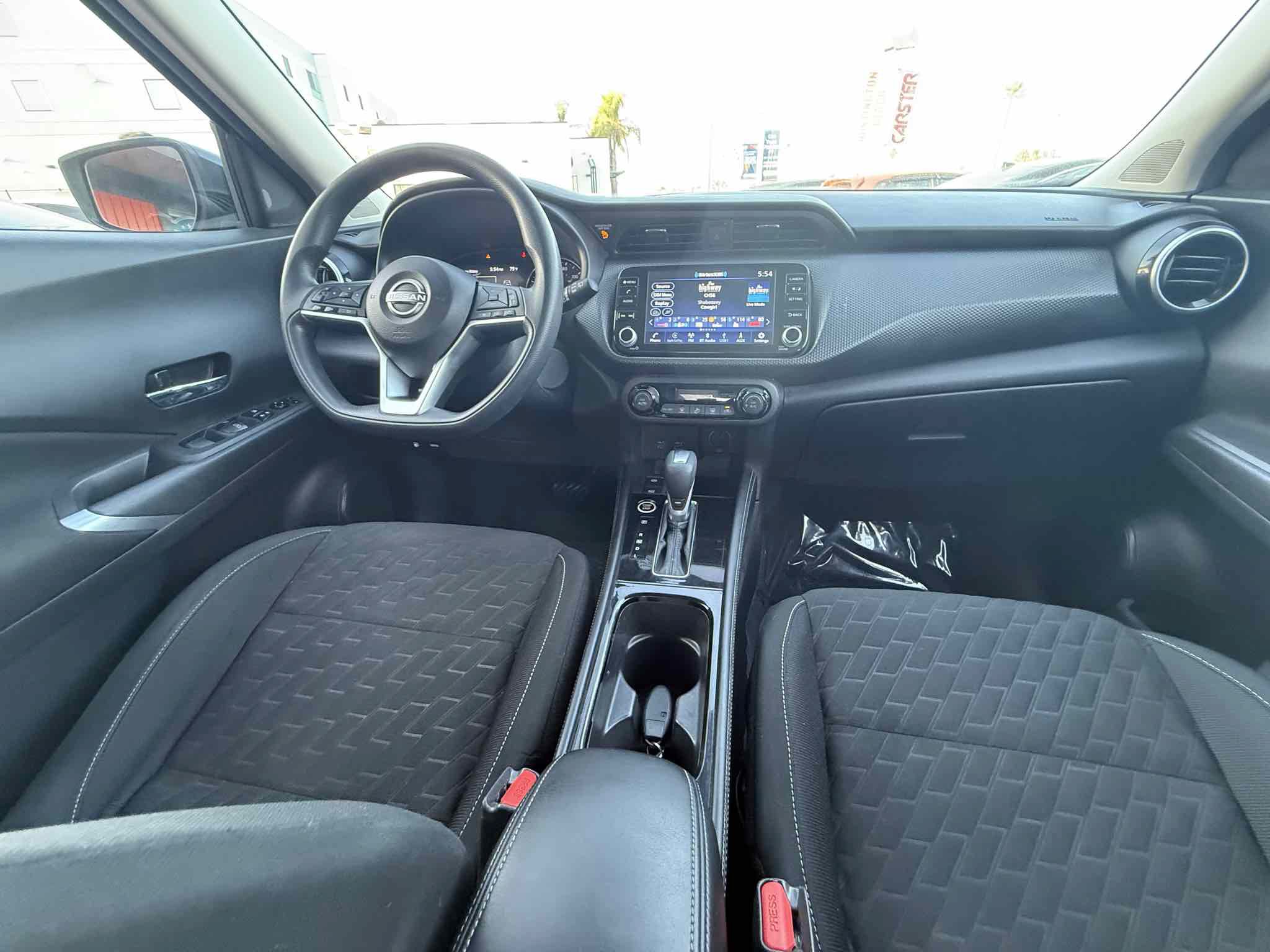 Used 2022 Nissan Kicks SV FWD image 56