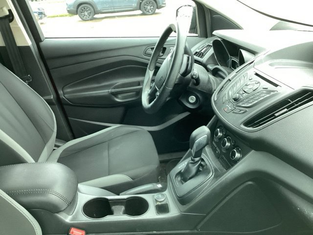 Used 2014 Ford Escape S FWD image 18