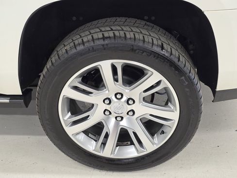 Used 2015 Cadillac Escalade Premium AWD/4WD image 49