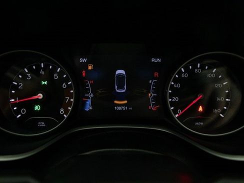 Used 2021 Jeep Compass Limited image 36