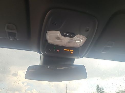 Used 2026 GMC Canyon Elevation w/ Convenience Package image 15