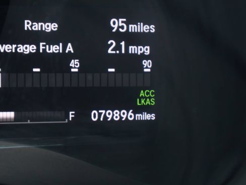 Used 2018 Honda Fit EX image 2