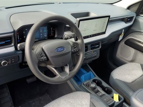 New 2025 Ford Maverick XLT w/ Equipment Group 301A image 18