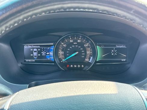 Used 2016 Ford Explorer Limited w/ Equipment Group 301A AWD/4WD image 27