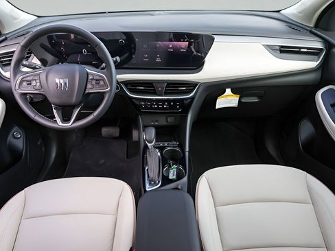 Used 2025 Buick Encore GX Avenir w/ Avenir Technology Package FWD image 17