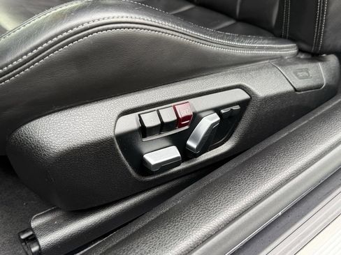 Used 2020 BMW M4 Coupe w/ Competition Package image 14