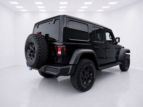 Used 2023 Jeep Wrangler Unlimited w/ Sun & Screen Package AWD/4WD image 12