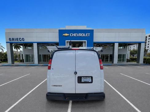 Used 2025 Chevrolet Express 2500 w/ Driver Convenience Package RWD image 9