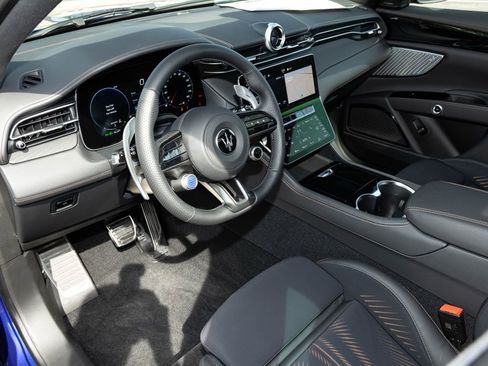 New 2026 Maserati Grecale Modena image 22