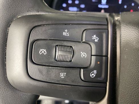 Used 2024 GMC Yukon AT4 AWD/4WD image 25