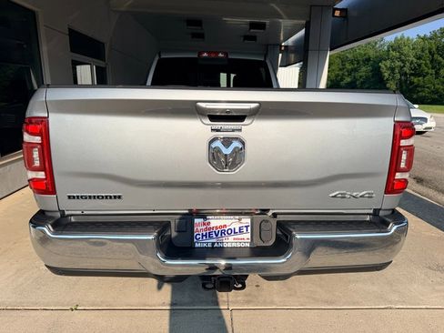 Used 2022 RAM 3500 Big Horn w/ Level B Equipment Group AWD/4WD image 8