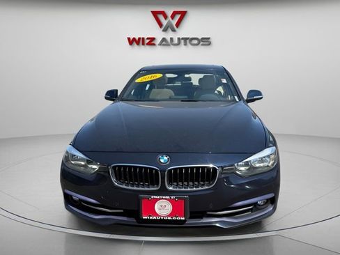 Used 2016 BMW 328i xDrive Sedan AWD/4WD image 8