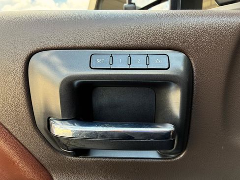 Used 2015 Chevrolet Silverado 3500 High Country w/ Duramax Plus Package AWD/4WD image 9