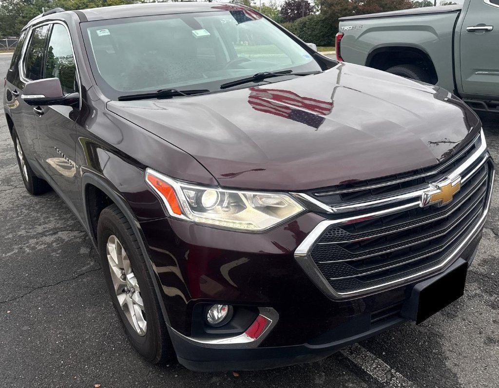 Used 2018 Chevrolet Traverse LT FWD image 3