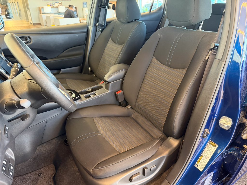 Used 2025 Nissan Leaf SV Plus FWD image 13