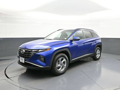 Certified 2023 Hyundai Tucson SEL AWD/4WD image 1
