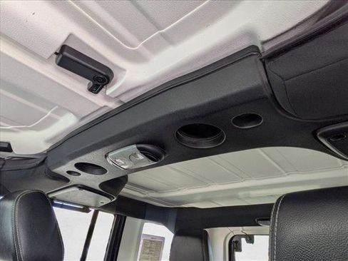 Used 2016 Jeep Wrangler Unlimited Rubicon AWD/4WD image 21