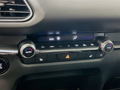 Used 2025 MAZDA CX-30 AWD 2.5 S w/ Preferred Package image 14