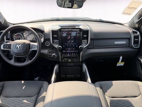 New 2026 RAM 1500 Big Horn AWD/4WD image 10