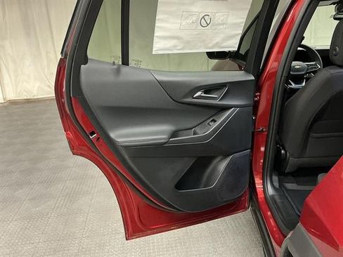 New 2026 Chevrolet Equinox LT w/ LPO, Floor Liner Package AWD/4WD image 24
