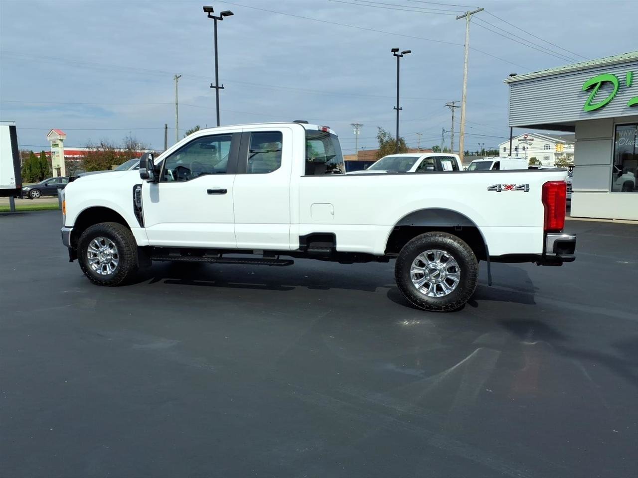 Used 2023 Ford F250 XL w/ XL Chrome Package AWD/4WD image 8