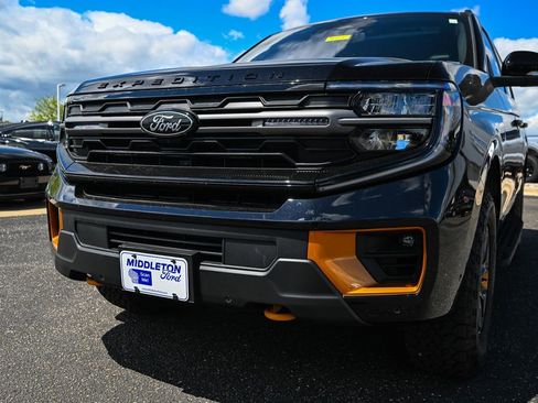 Used 2025 Ford Expedition Tremor AWD/4WD image 11