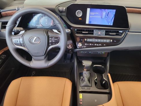 Used 2024 Lexus ES 350 w/ Premium Package FWD image 26
