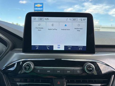 Used 2025 Ford Escape Active AWD/4WD image 32