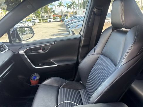 Used 2021 Toyota RAV4 XSE w/ XSE Grade Weather Package AWD/4WD image 25