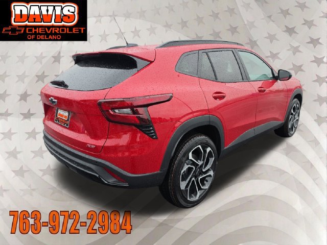 New 2026 Chevrolet Trax RS w/ Sunroof Package FWD image 8
