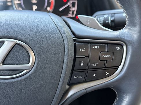 Used 2019 Lexus ES 350 image 20