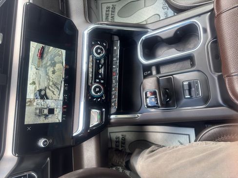 Used 2024 GMC Sierra 1500 Denali AWD/4WD image 15