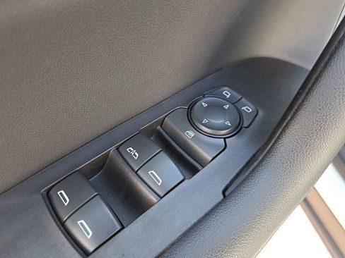 Used 2020 Chevrolet Blazer LT image 15