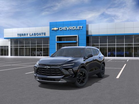 New 2026 Chevrolet Blazer LT w/ Midnight/Sport Edition FWD image 10