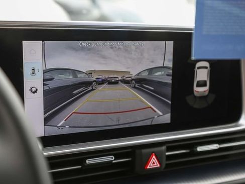 New 2025 Hyundai Ioniq 6 SE image 24