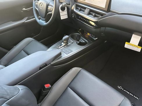 New 2026 Lexus UX 300h AWD image 26