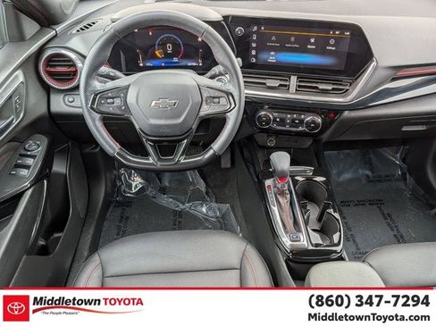 Used 2024 Chevrolet Trax RS w/ Driver Confidence Package image 31