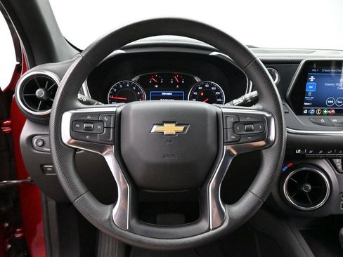 Used 2022 Chevrolet Blazer LT FWD image 15