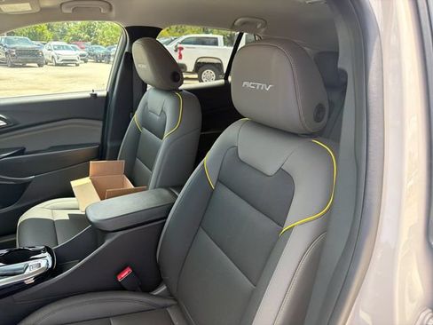 New 2026 Chevrolet Trax ACTIV w/ Driver Confidence Package FWD image 21