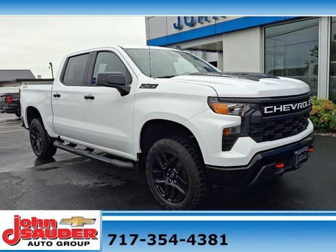 Used 2023 Chevrolet Silverado 1500 Custom Trail Boss w/ LPO, Dark Essentials Package AWD/4WD image 1