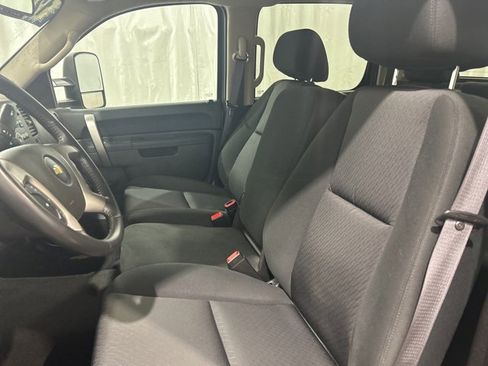 Used 2012 Chevrolet Silverado 2500 LT w/ Interior Plus Package image 18