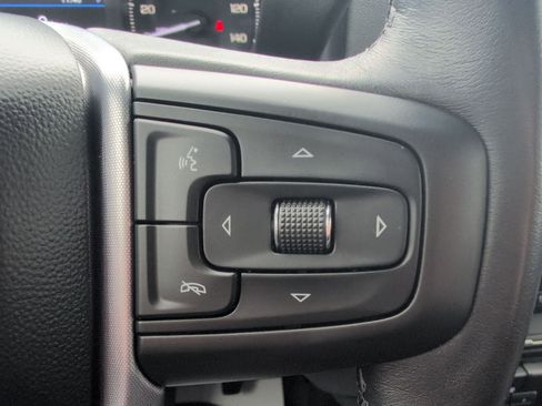 Certified 2022 GMC Sierra 3500 SLT image 30