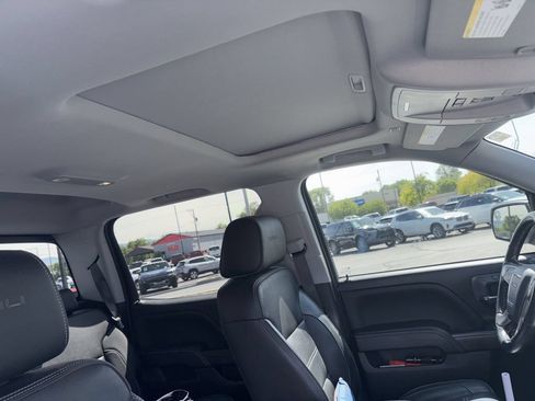 Used 2018 GMC Sierra 1500 Denali w/ Denali Ultimate Package AWD/4WD image 13