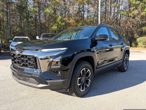 New 2025 Chevrolet Equinox ACTIV w/ Safety and Technology Package image 8