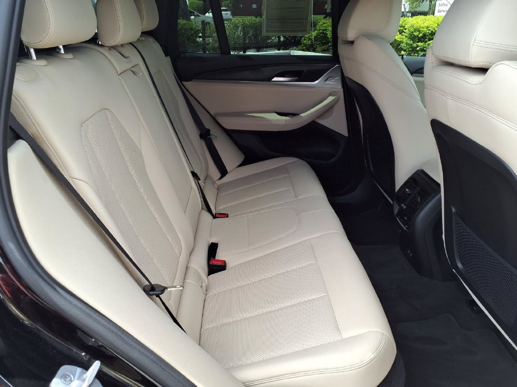 Used 2024 BMW X3 sDrive30i w/ Premium Package w/ZPA RWD image 17