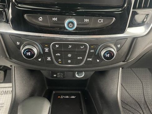 Used 2024 Chevrolet Traverse High Country image 42